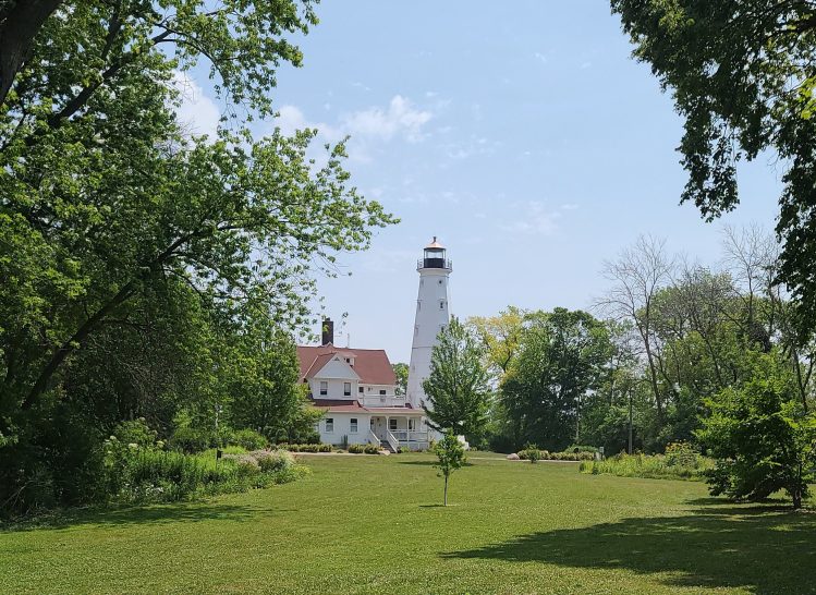 north point lighthouse milwaukee wi